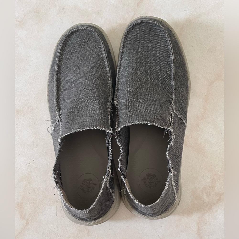 Docker’s Men’s Grey Loafer Flat